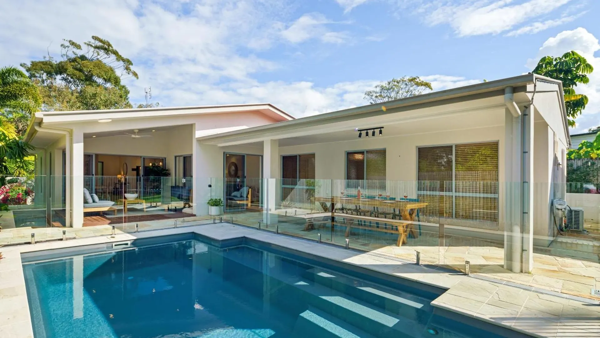 Holiday home Home Away From Home At Dicky Beach Caloundra