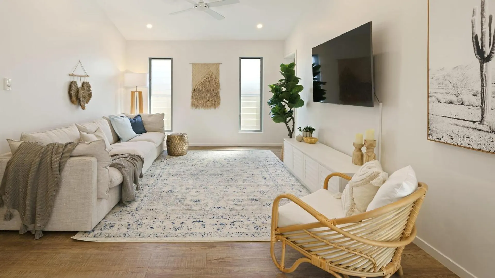 Home Away From Home At Dicky Beach Caloundra